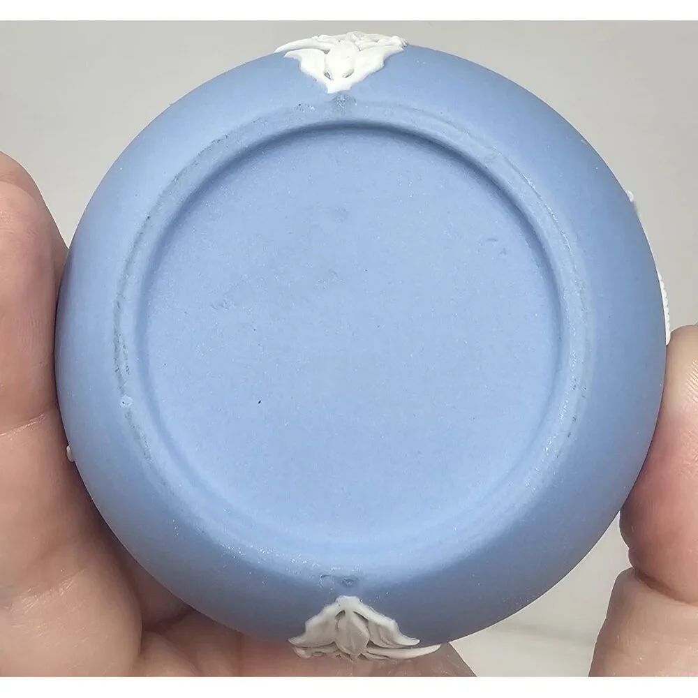 Vintage Wedgwood Blue Jasperware Bud Vase Cherubs 5.25